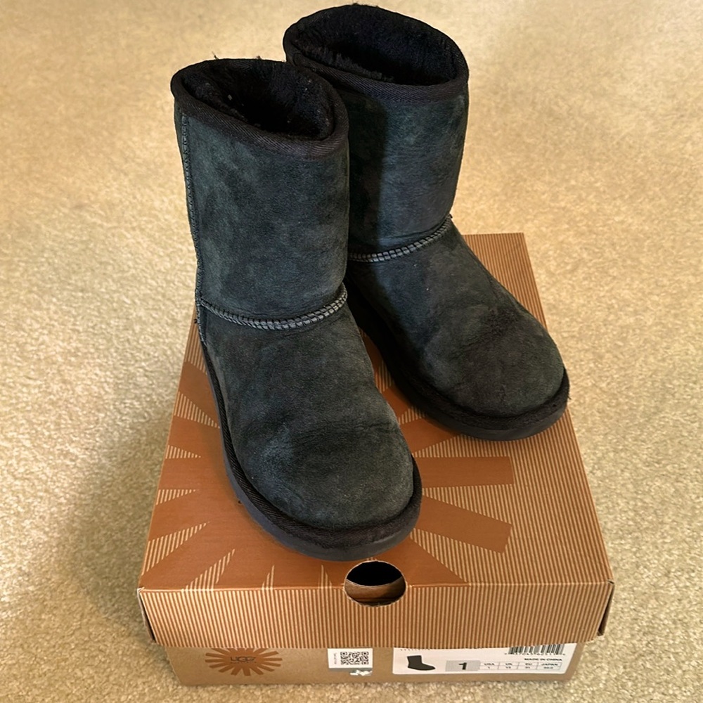 UGG Kids Classic Boots